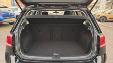 Volkswagen Golf 1.6 TDI SE [Nav] 5dr Diesel Hatchback